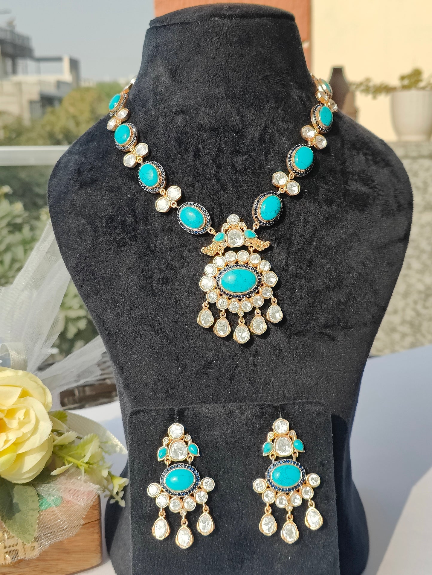 Stone nacklace set