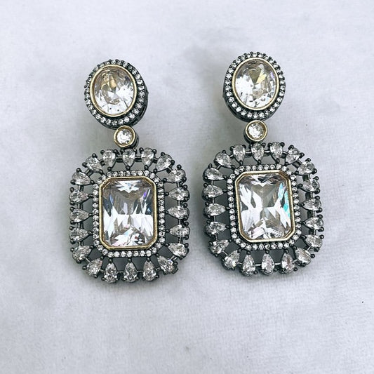 Crystal Luxe Gala Earrings⭐️