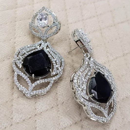 Midnight Leaf Majesty Earring