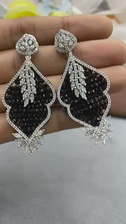 Midnight sparkle Earrings ❤️