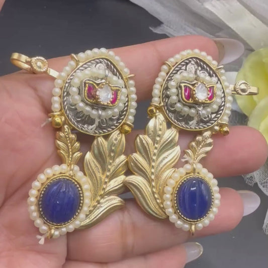 Shruti’s Earcuff
