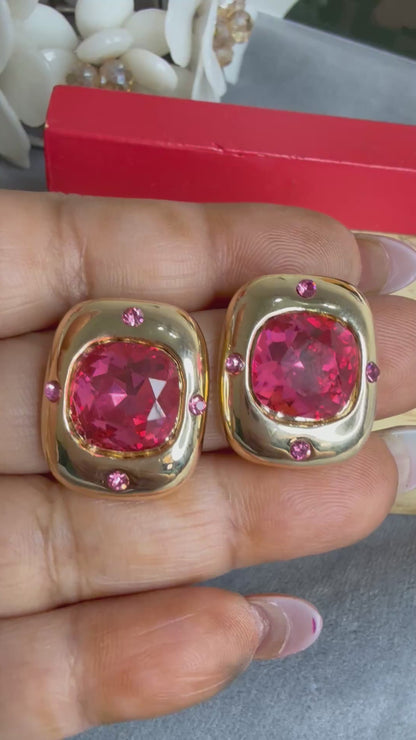 Royal luxe statement stud